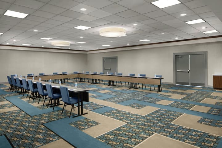Four Points by Sheraton Richmond Airport