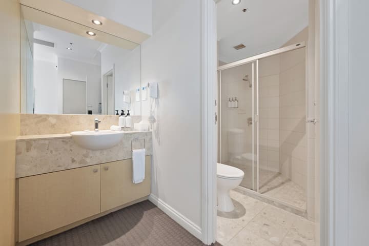 Clarion Suites Gateway