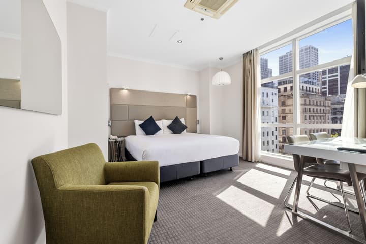 Clarion Suites Gateway