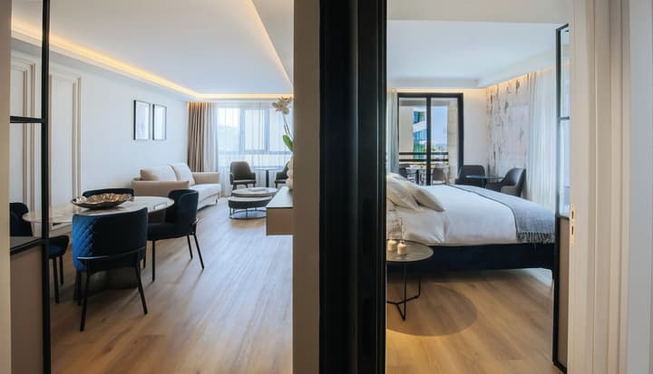 Kapetanios Odysseia Hotel