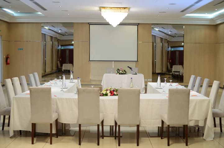 Sun Hall Hotel