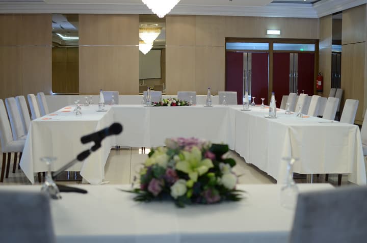 Sun Hall Hotel