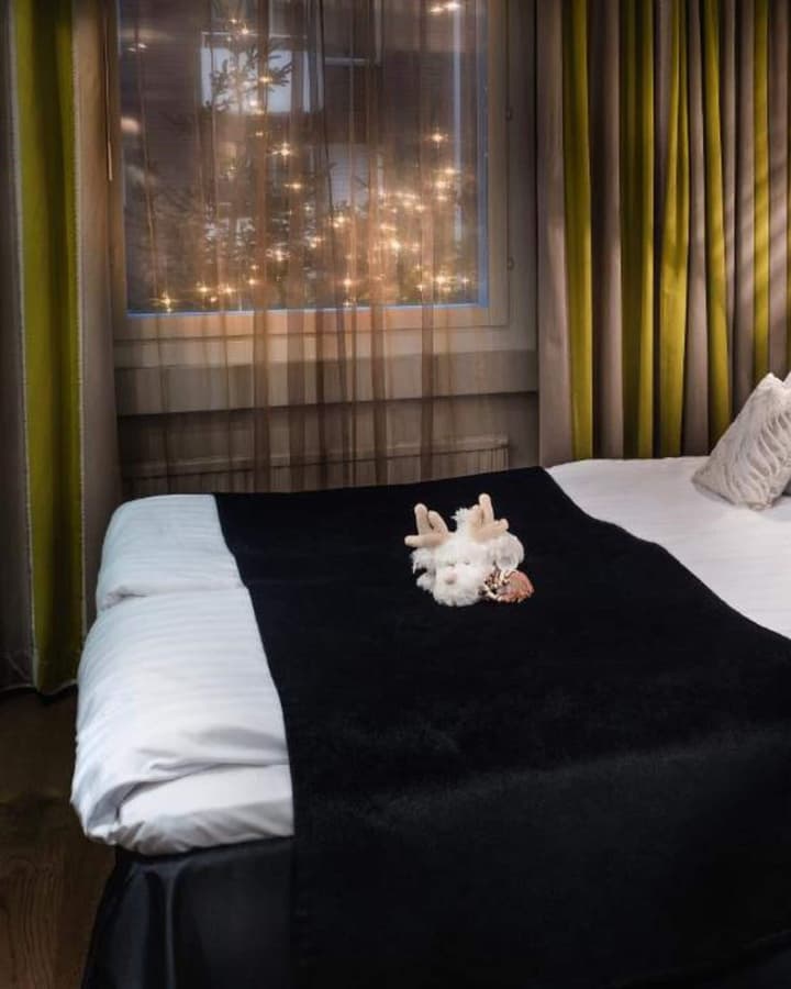 Arctic City Hotel