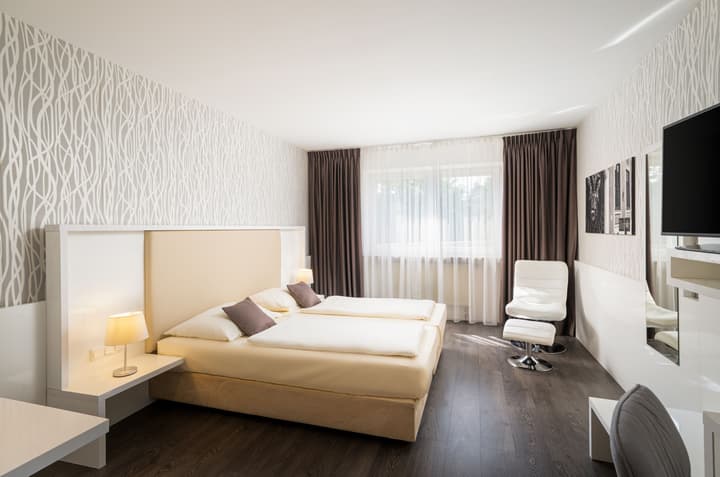 QU Hotel, Trademark Collection by Wyndham