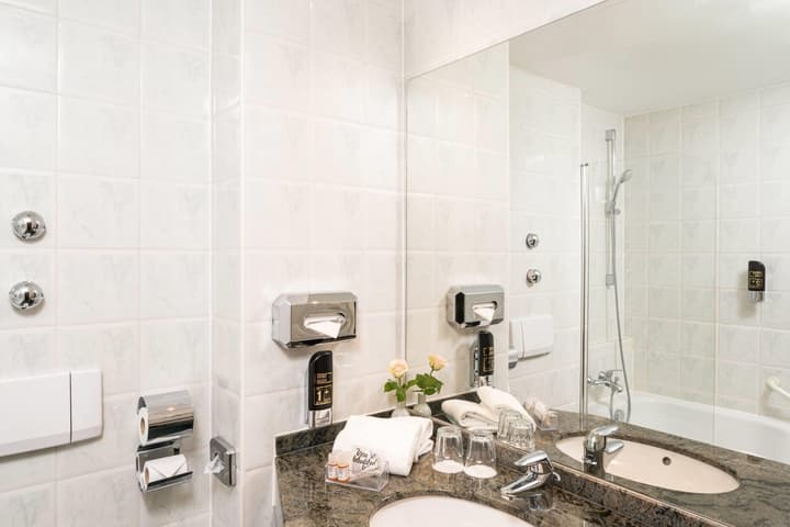 QU Hotel, Trademark Collection by Wyndham