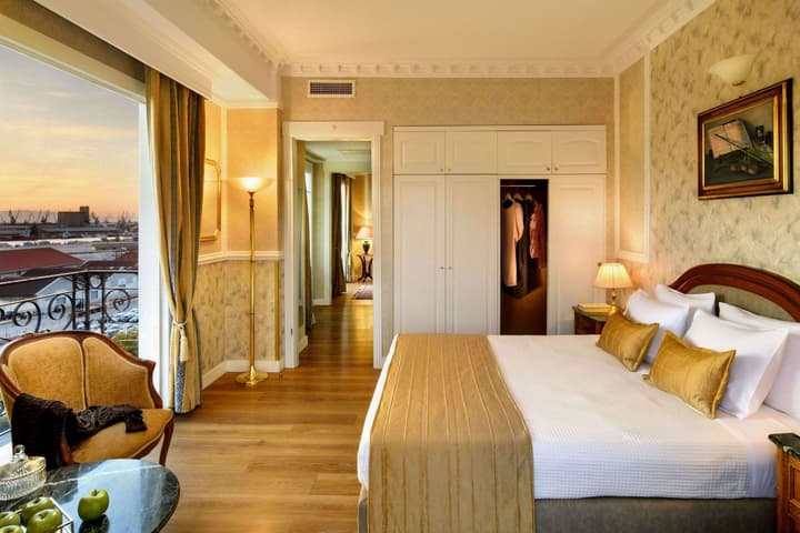 Mediterranean Palace Hotel