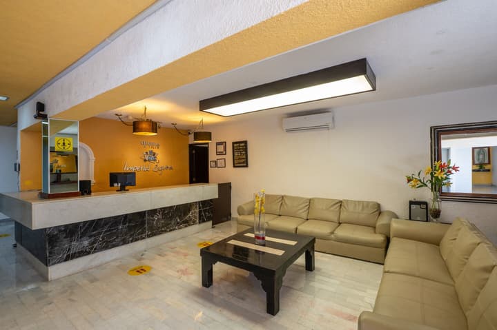 Hotel Imperial Laguna Faranda