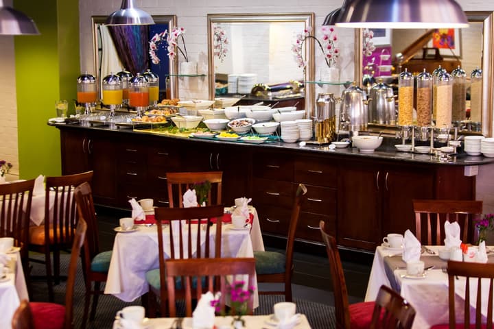 Cape Town Lodge Hotel