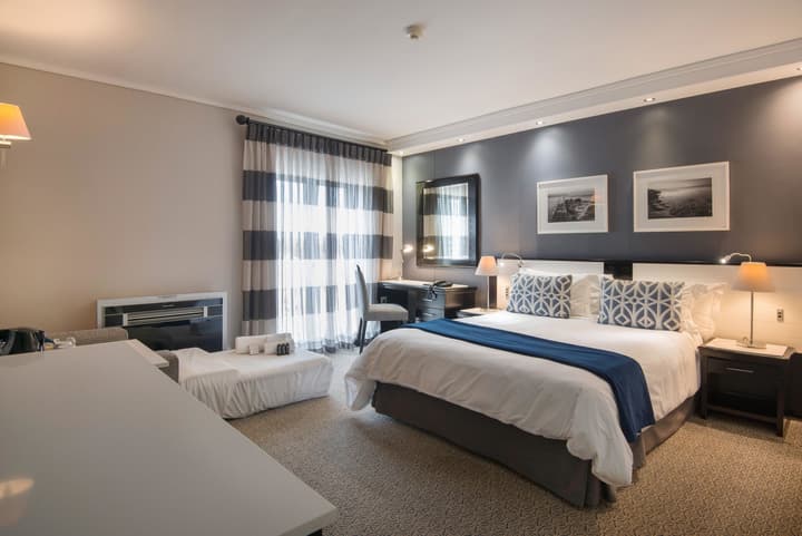 The Commodore Hotel