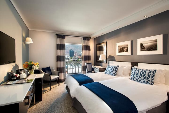 The Commodore Hotel