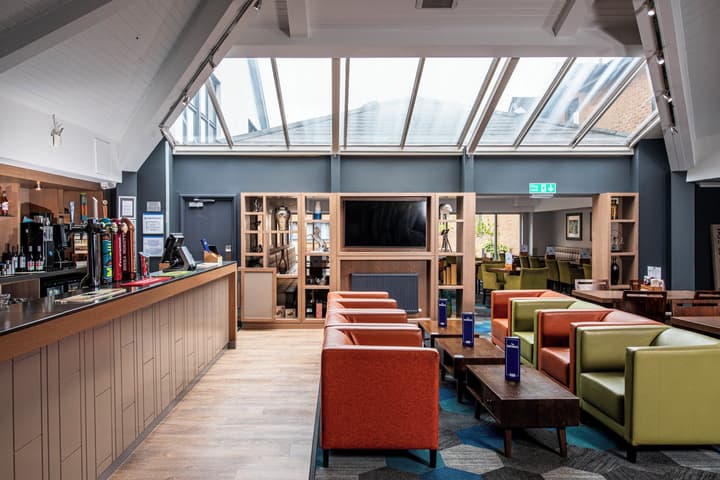 Holiday Inn Express Edinburgh Airport by IHG