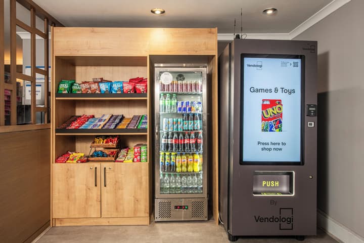 Holiday Inn Express Edinburgh Airport by IHG