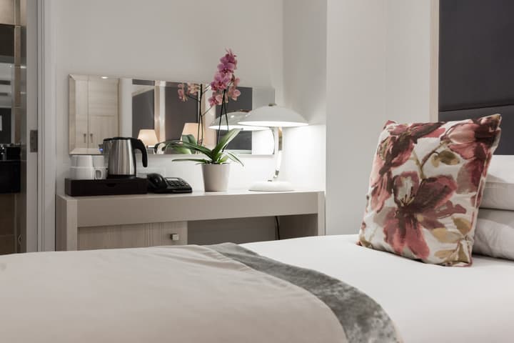Blandford Hotel