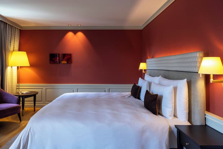 Cresta Palace