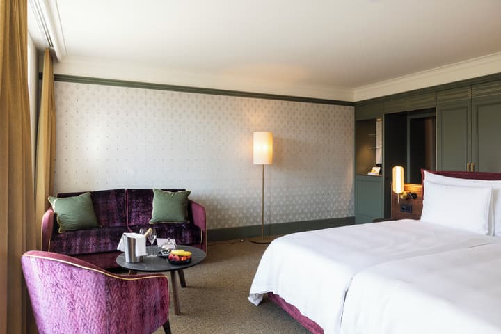Cresta Palace