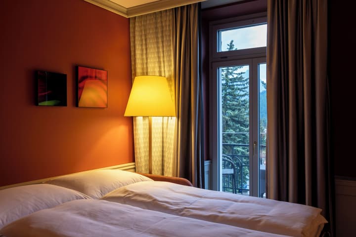 Cresta Palace