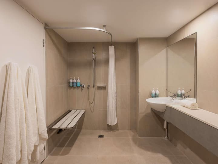 Novotel Cairns Oasis Resort