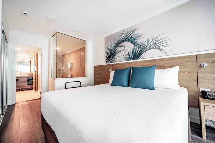 Novotel Cairns Oasis Resort