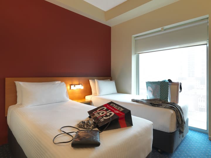 YEHS Hotel Melbourne CBD