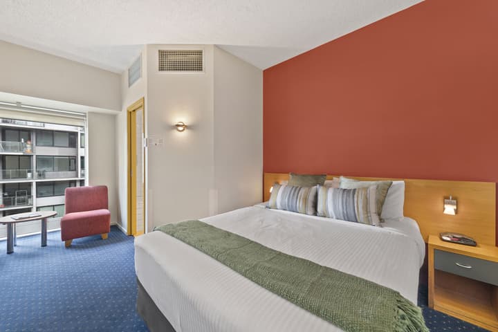 YEHS Hotel Melbourne CBD