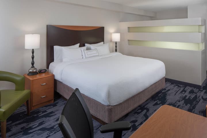 Fairfield Inn & Suites Orlando Lake Buena Vista