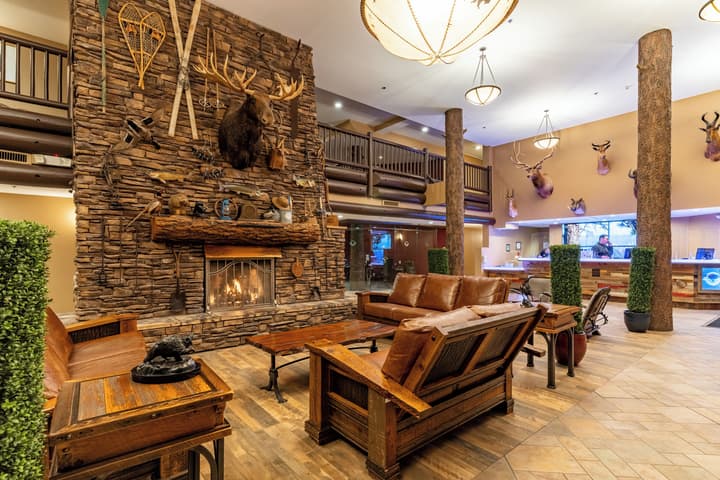 The Grand Hotel at the Grand Canyon