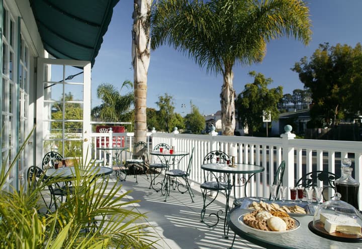 Lavender Inn by the Sea