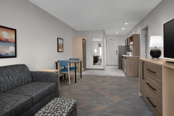 Home2 Suites by Hilton Scottsdale Old Town