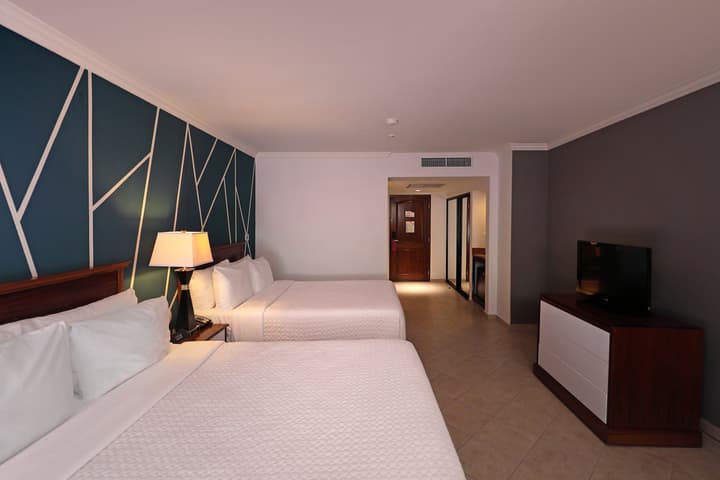Crowne Plaza Panama by IHG