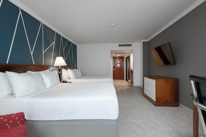 Crowne Plaza Panama by IHG