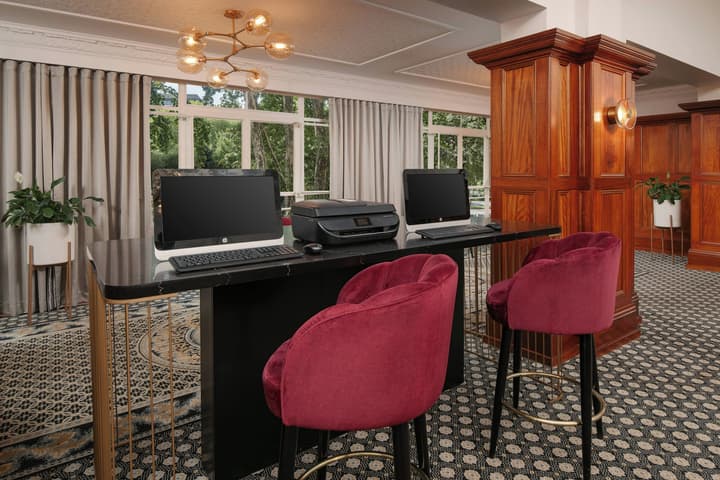 Holiday Inn Johannesburg Sunnyside Park by IHG