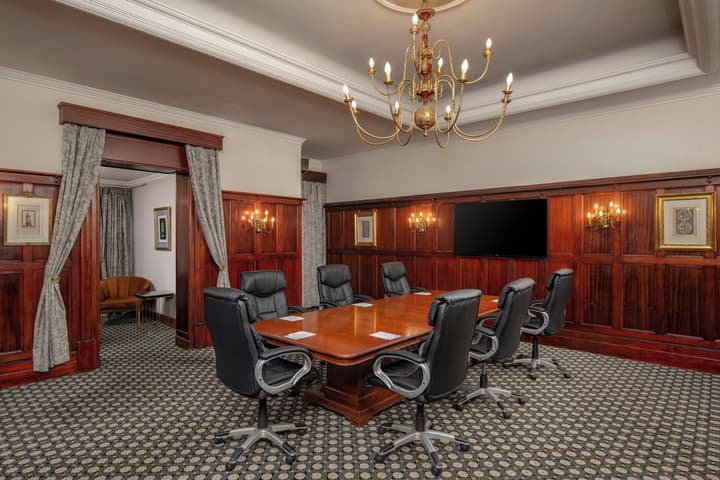 Holiday Inn Johannesburg Sunnyside Park by IHG