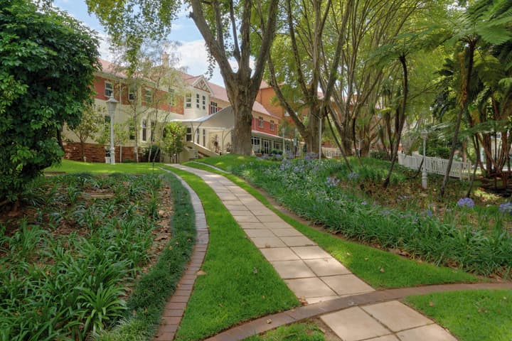Holiday Inn Johannesburg Sunnyside Park by IHG