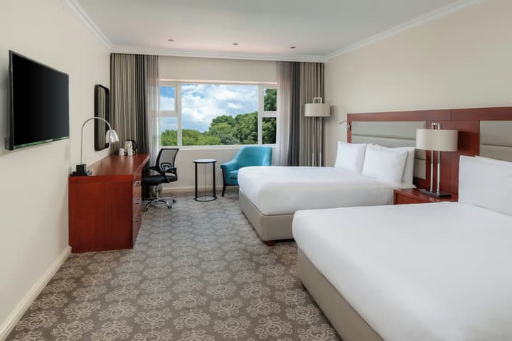 Holiday Inn Johannesburg Sunnyside Park by IHG