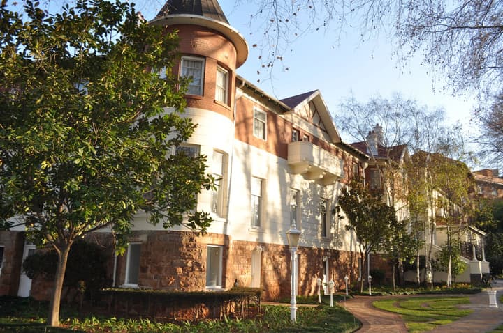 Holiday Inn Johannesburg Sunnyside Park by IHG