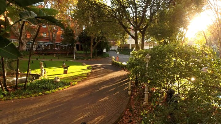 Holiday Inn Johannesburg Sunnyside Park by IHG