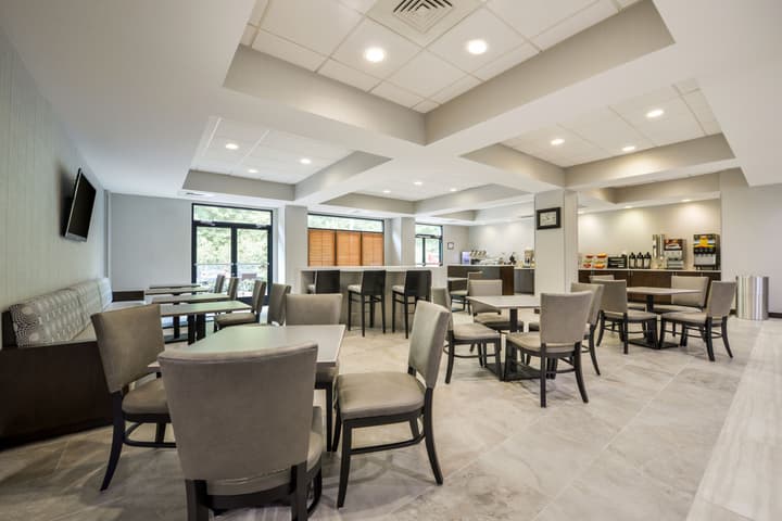 Wingate by Wyndham Charlotte Airport I-85/I-485