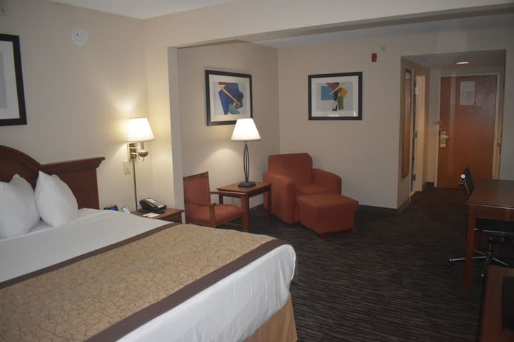 Wingate by Wyndham Charlotte Airport I-85/I-485