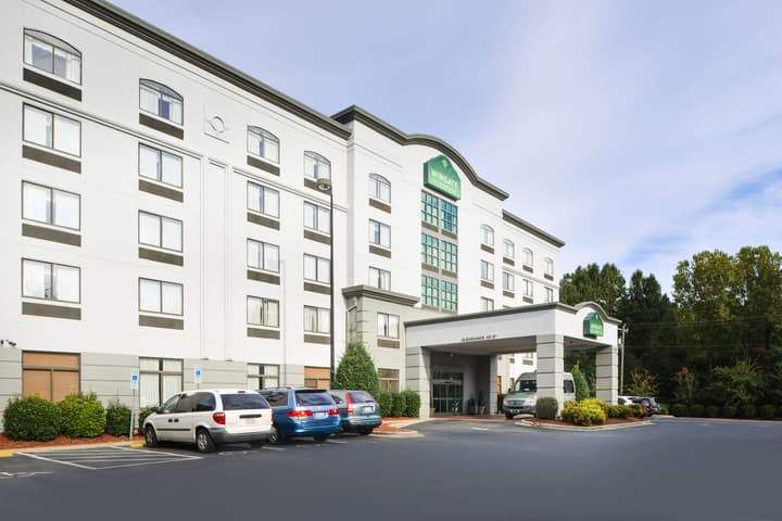 Wingate by Wyndham Charlotte Airport I-85/I-485