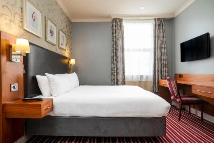 London Croydon Aerodrome Hotel by Sunday