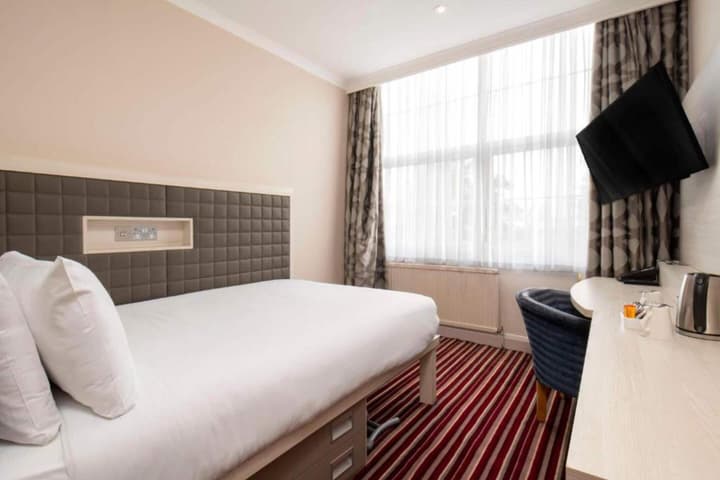 London Croydon Aerodrome Hotel by Sunday