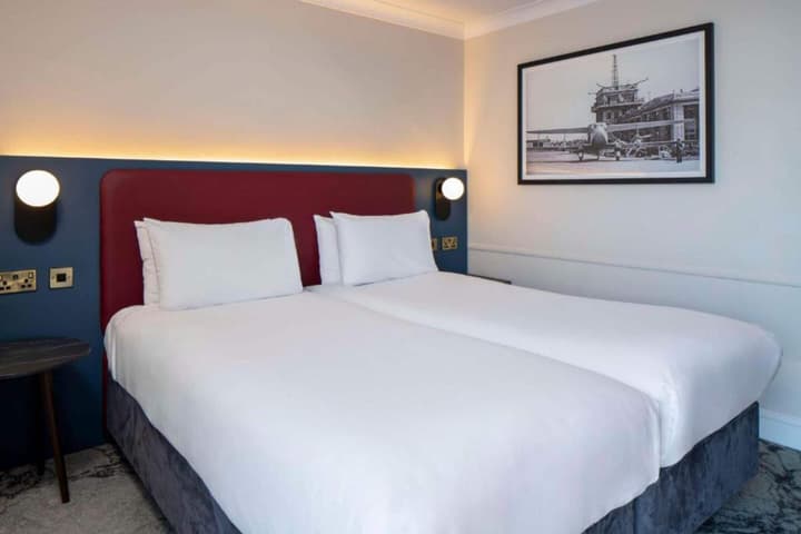 London Croydon Aerodrome Hotel by Sunday