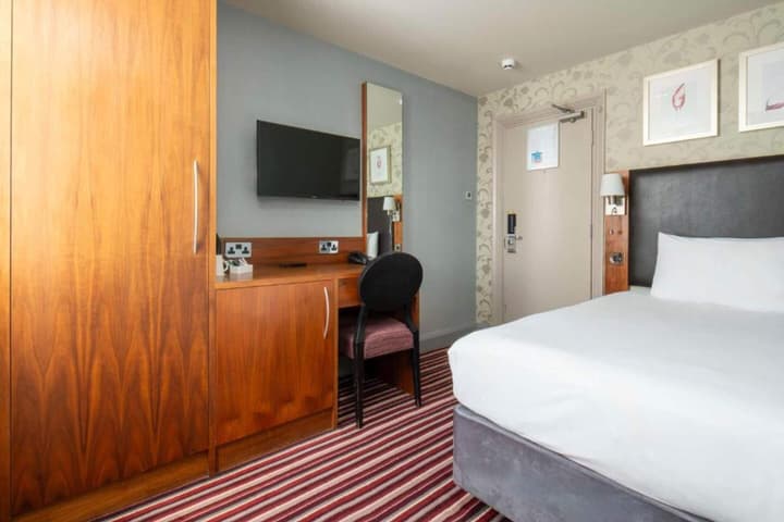 London Croydon Aerodrome Hotel by Sunday