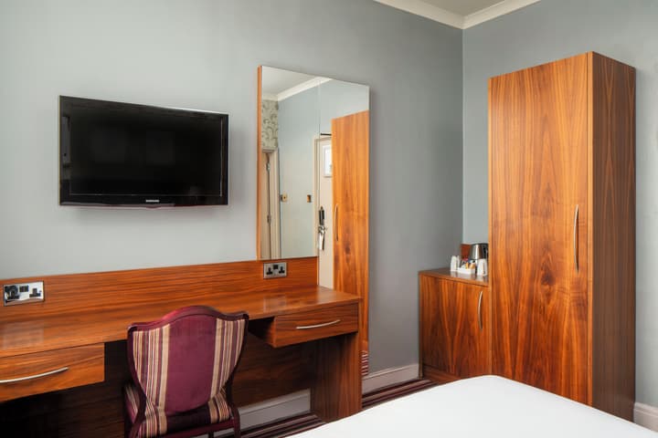 London Croydon Aerodrome Hotel by Sunday