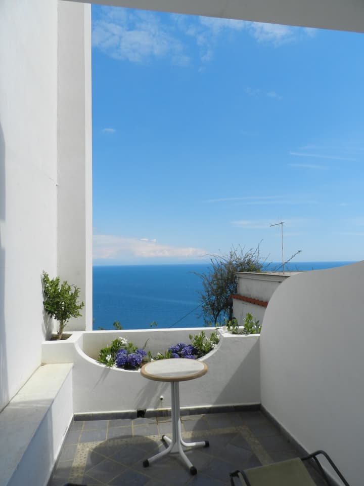 Hotel Holiday