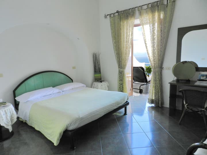 Hotel Holiday