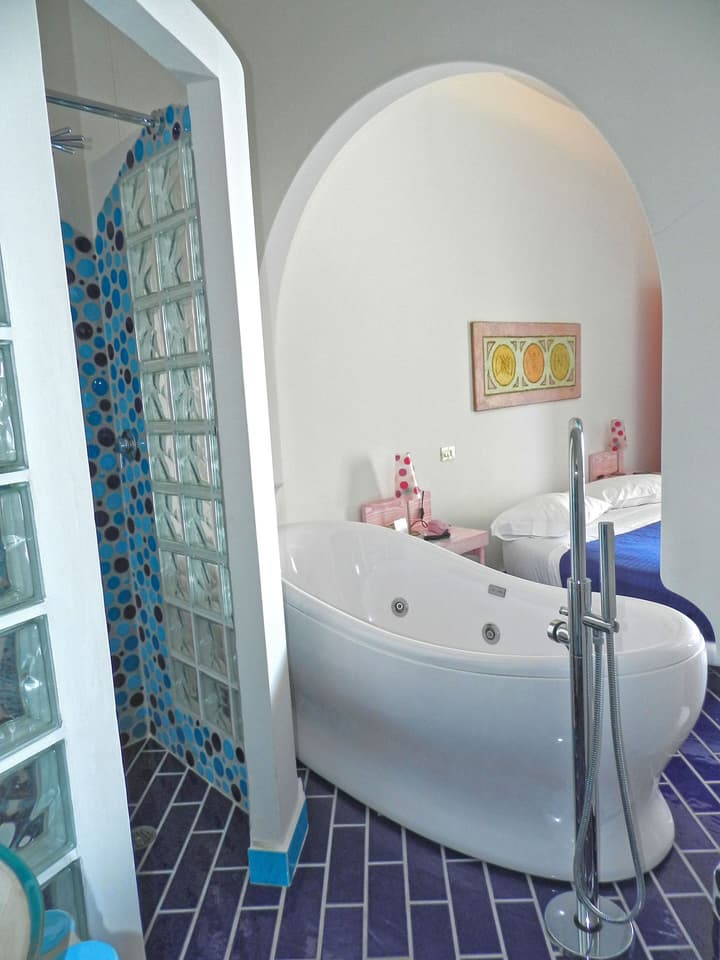 Hotel Holiday