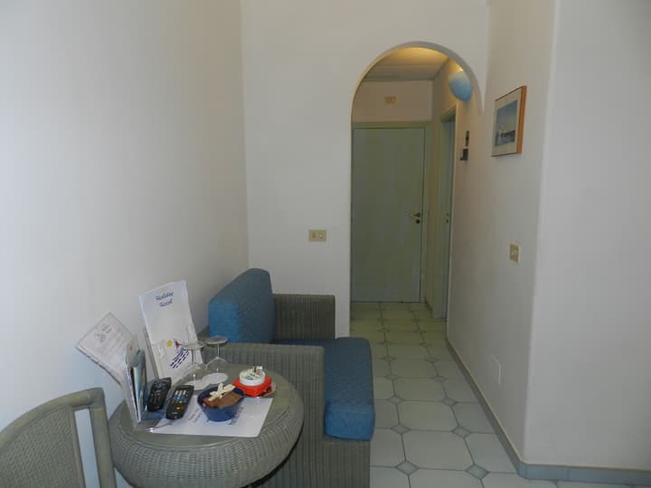Hotel Holiday