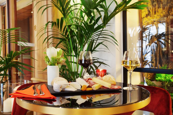 Hotel Trianon Rive Gauche