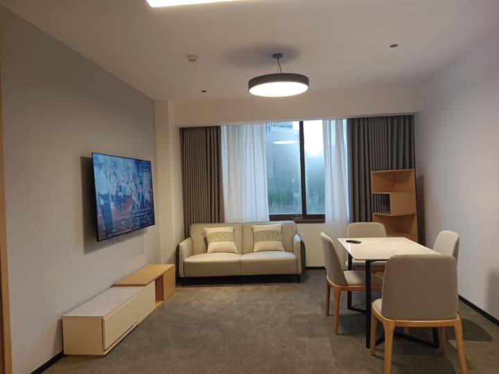 Dong Fang Hotel Guangzhou